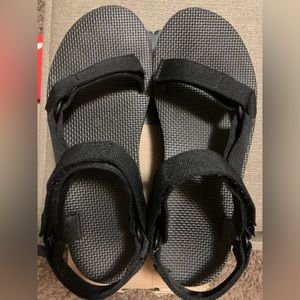 Teva Women’s Platform Sandal/Black/Size 8